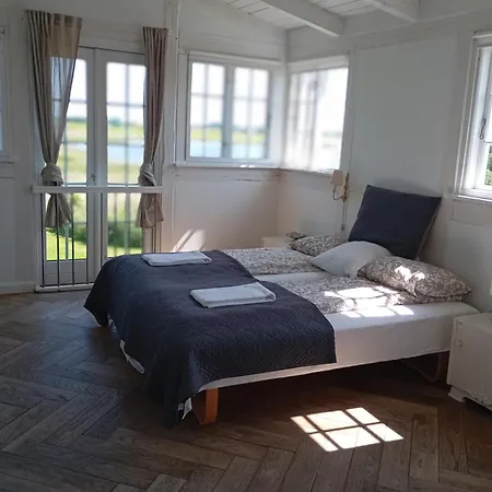 Nor Hotel